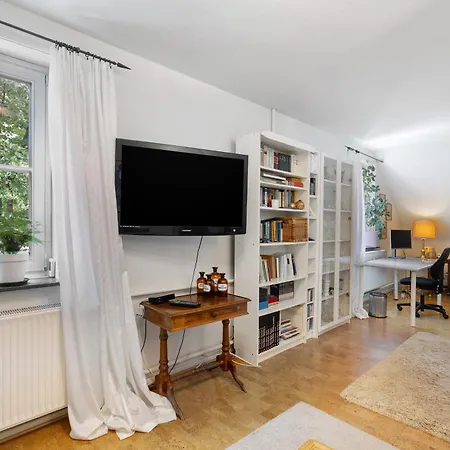 Schoene Dachgeschoss Apartamento *