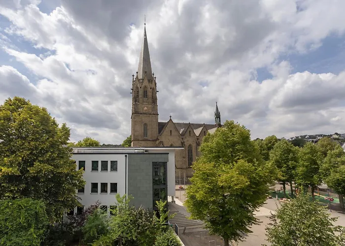 Schöne Dachgeschoss Apartment *